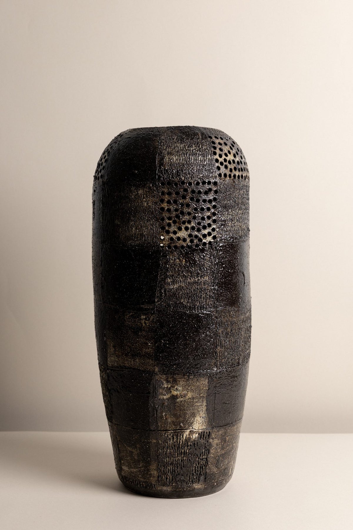 Lilian Vase, view 1