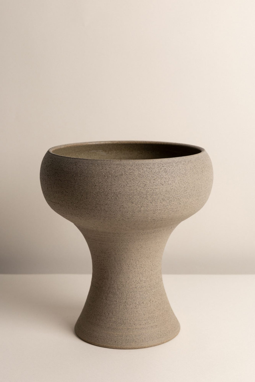 Louis Pedestal Bowl, XL, view 1