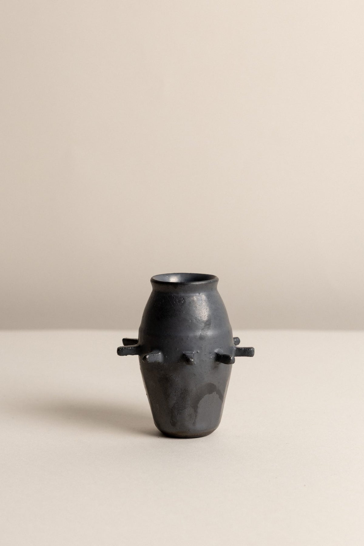 Petite Vase 2, view 1