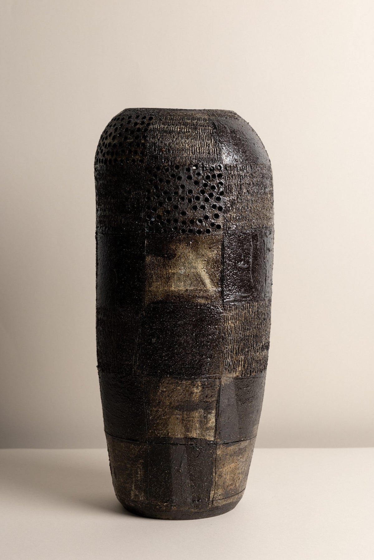 Lilian Vase, view 2