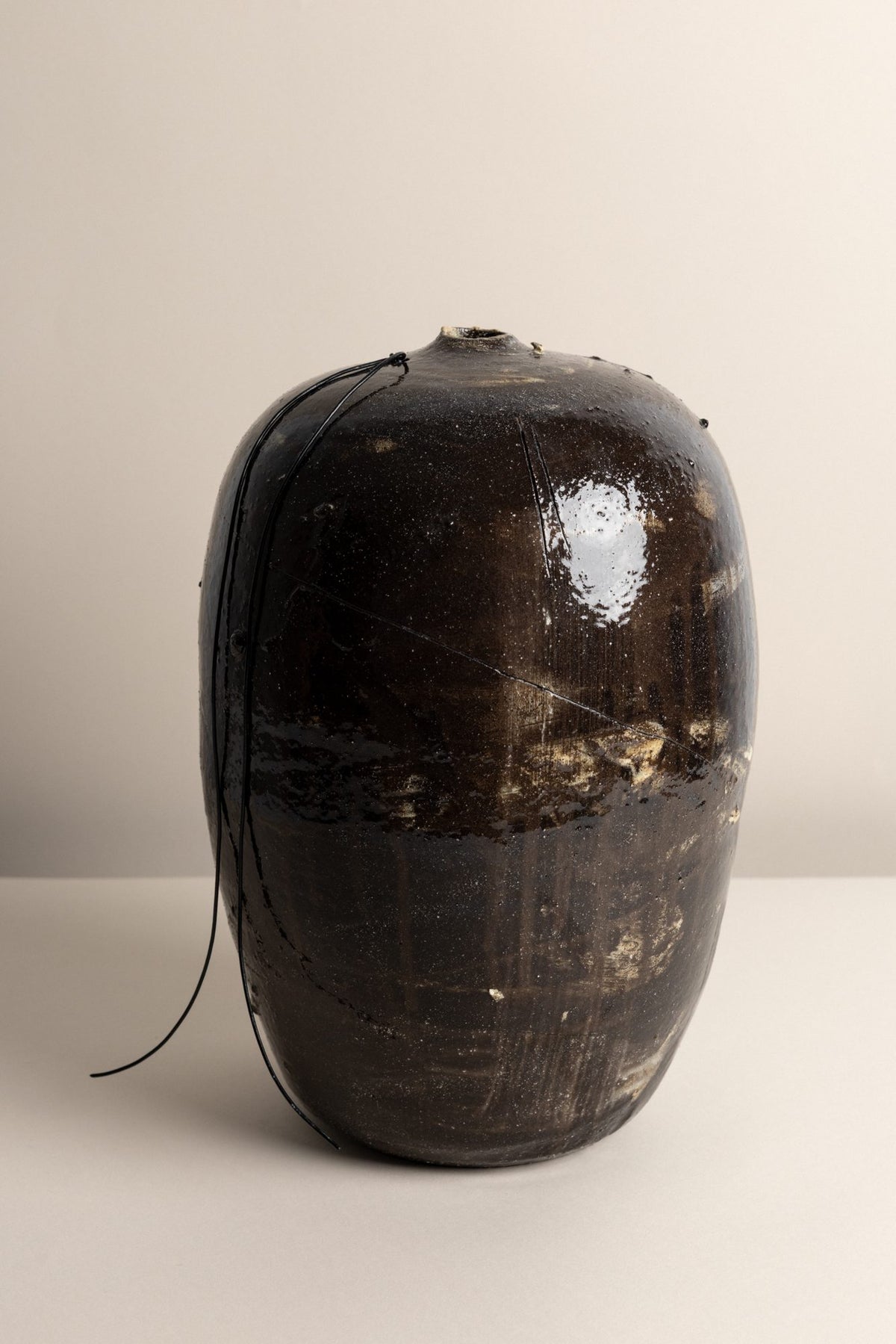 Oseary Vase, view 2