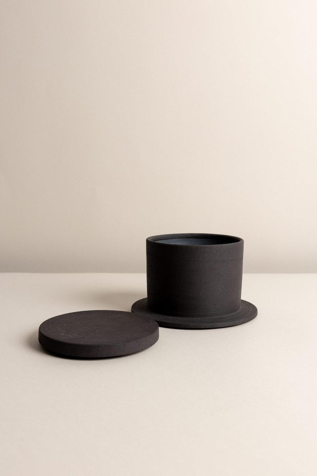 Onyx Canister II, view 3